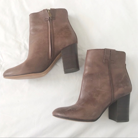 Sam Edelman leather stacked heel boots - Picture 2 of 8